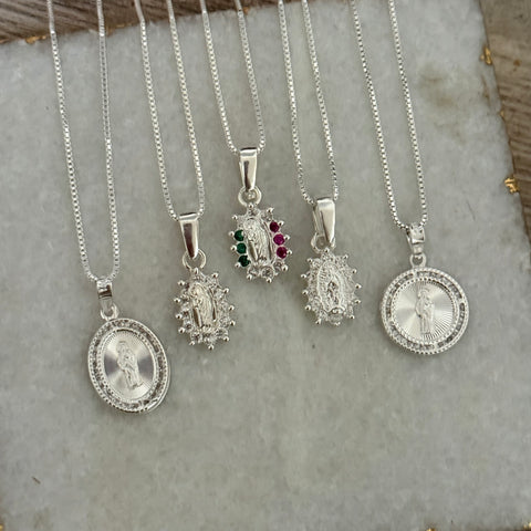 925 Silver Small pendant necklaces - 1MM chain San Judas and Virgen