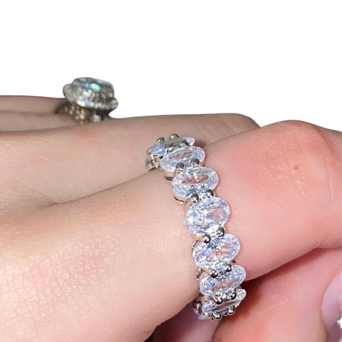925 Silver Zirconias Ring